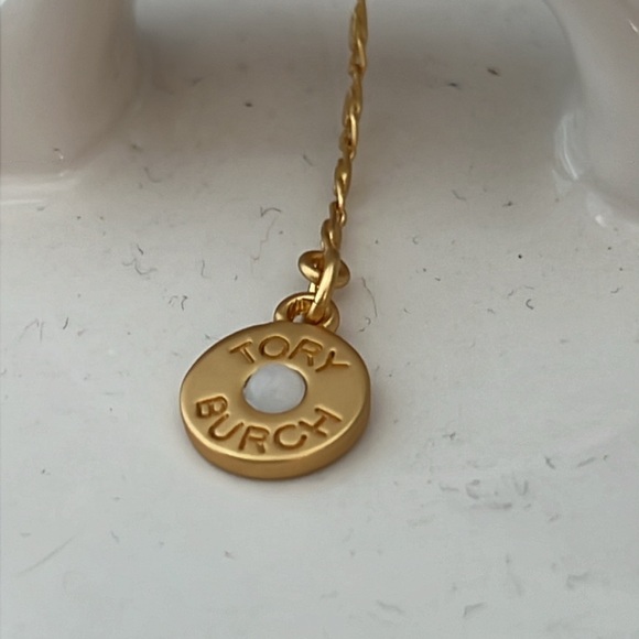 TORY BURCH Necklace. - Picture 15 of 16